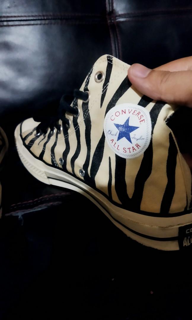 Chuck Taylor 70's ZEBRA (Category: Sneakers) located in Manila. Submitted by butch_thriftgoods0213 (Listing ID 1149583821, Image 3). Description: FOR SALE CHUCK TAYLOR 70'S ZEBRA PRINT SIZE 9 TAG FITS 9.5-10 NO ISSUES VERYGOOD CONDITION DM FOR INQUIRIES.