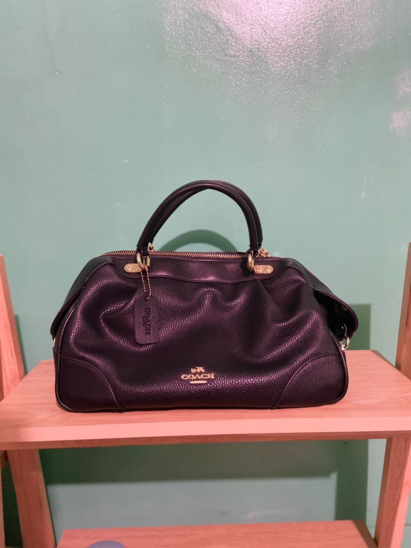 Doctors bag, Luxury, Bags & Wallets on Carousell