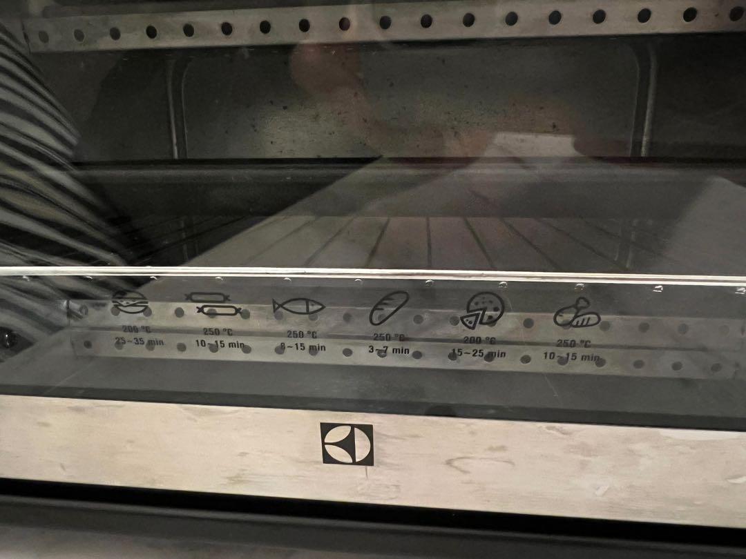 Electrolux Toaster, TV & Home Appliances, Kitchen Appliances, Ovens