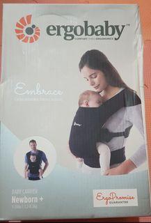 Ergobaby Baby Carrier Newborn+