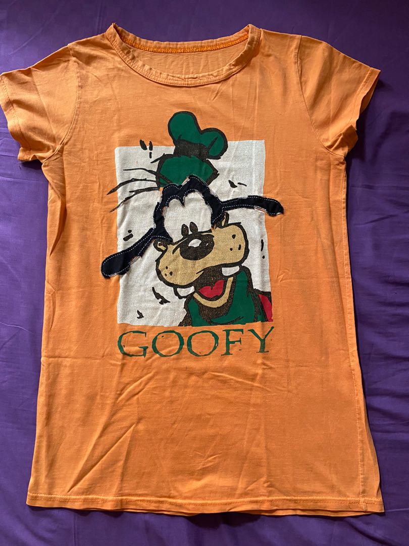 goofy tshirt, Fesyen Wanita, Pakaian 
