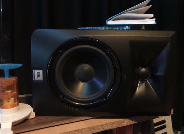 Jual sales jbl lsr305