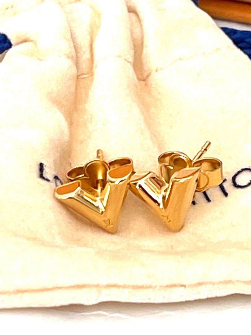 LOUIS VUITTON Brass Essential V Stud Earrings Gold 1251979