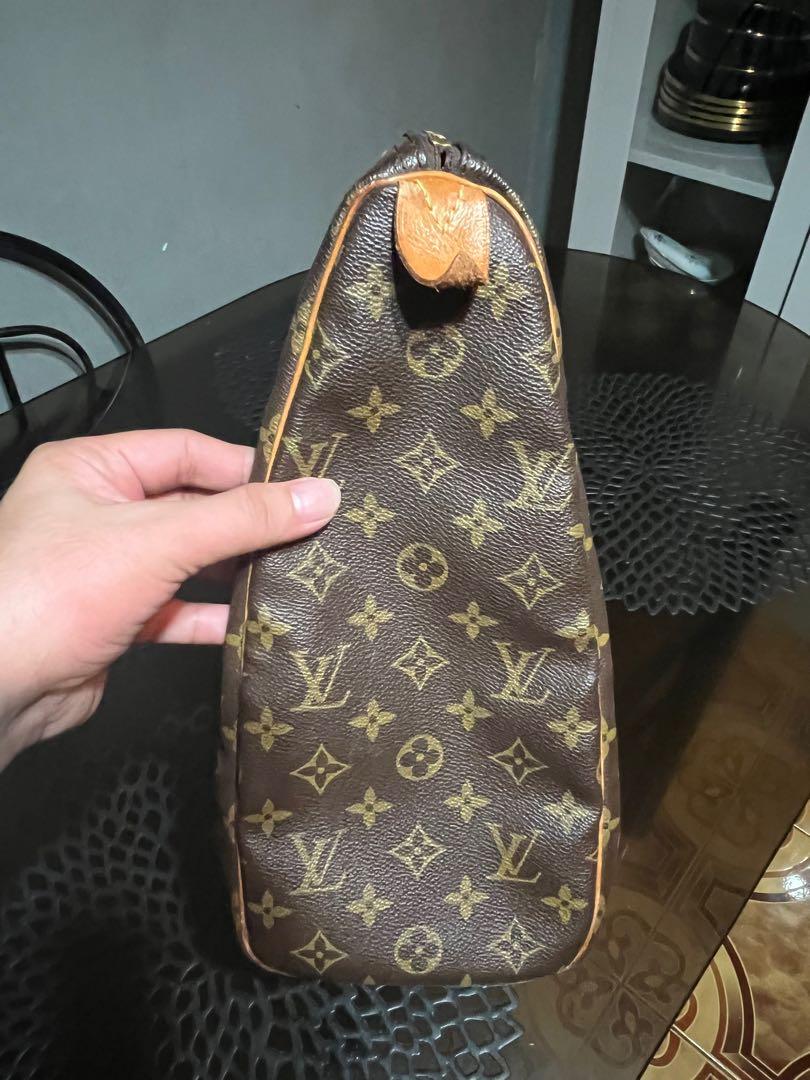 louis vuitton sac flanerie 45, Luxury, Bags & Wallets on Carousell