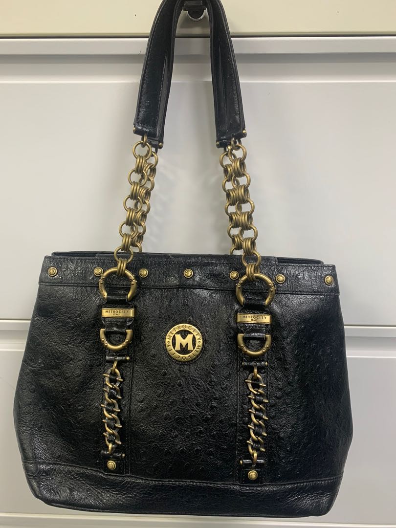 Metro city, Women's Fashion, Bags & Wallets, Shoulder Bags on Carousell