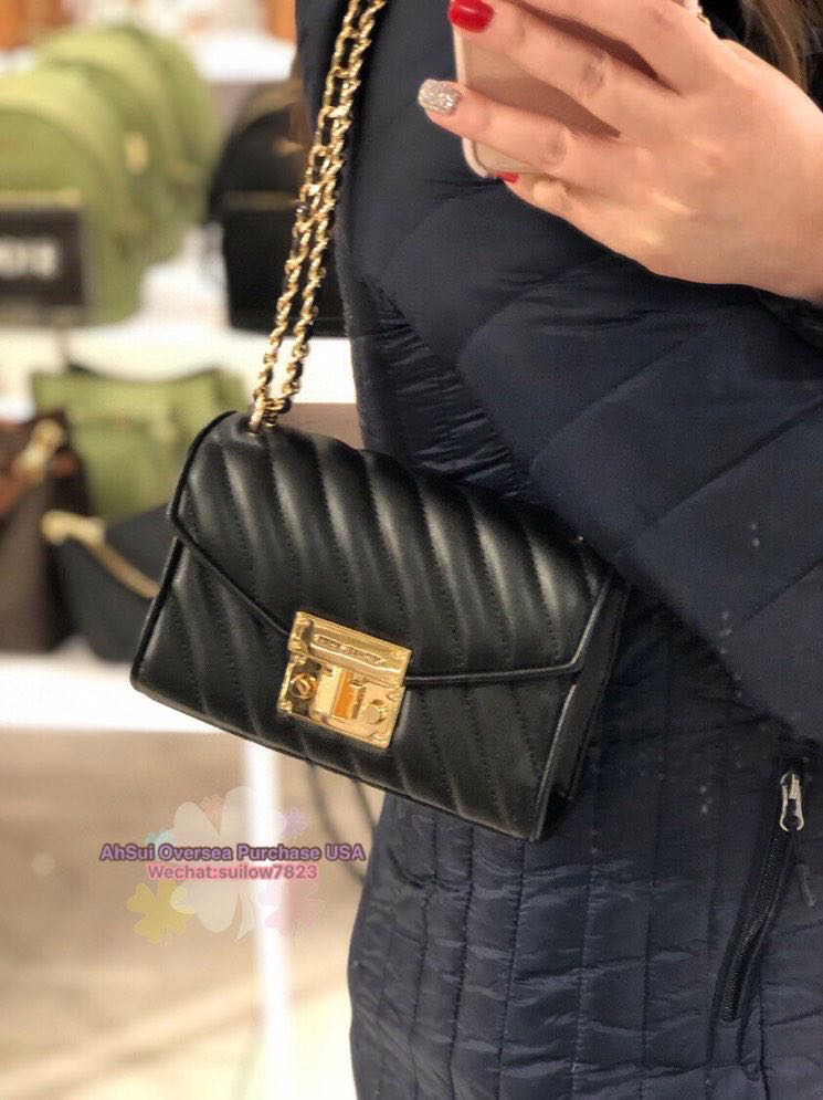 Michael Kors Rose Small Crossbody Bag with Quilting Leather, Women's  Fashion, Bags & Wallets, Purses & Pouches on Carousell