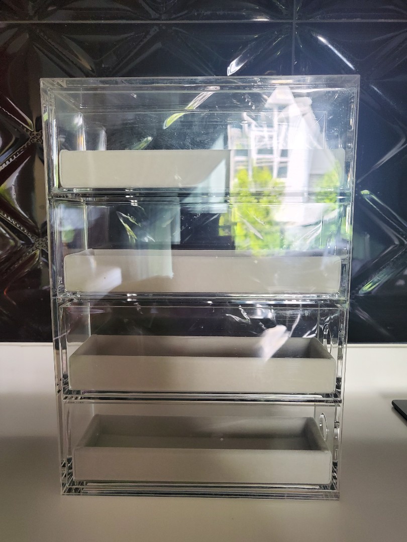 Muji Acrylic 4 Trays Jewelry / Sunglasses Storage with Removable Velour