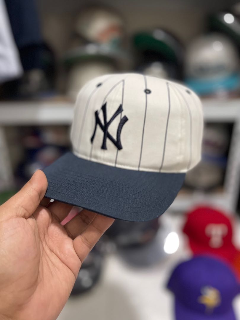 Yankees striped hat store