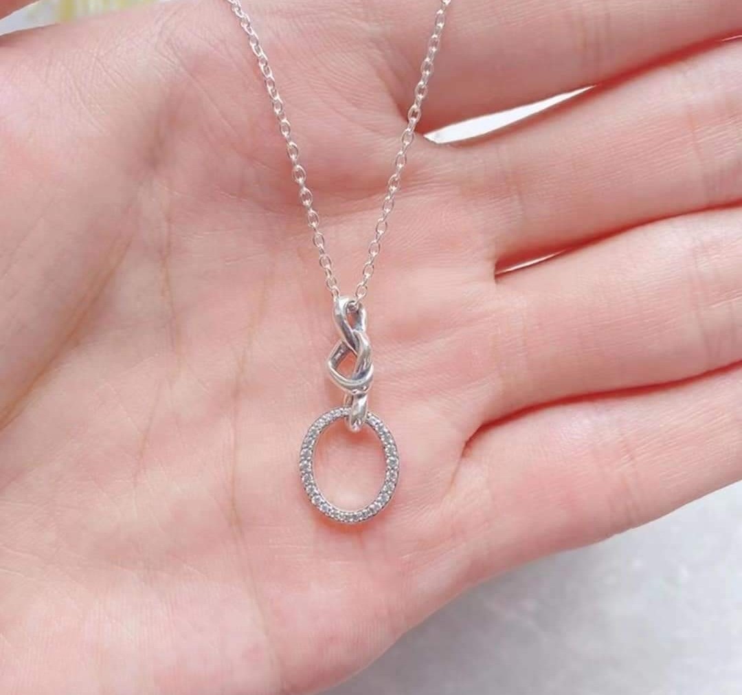 Knot cheap necklace pandora