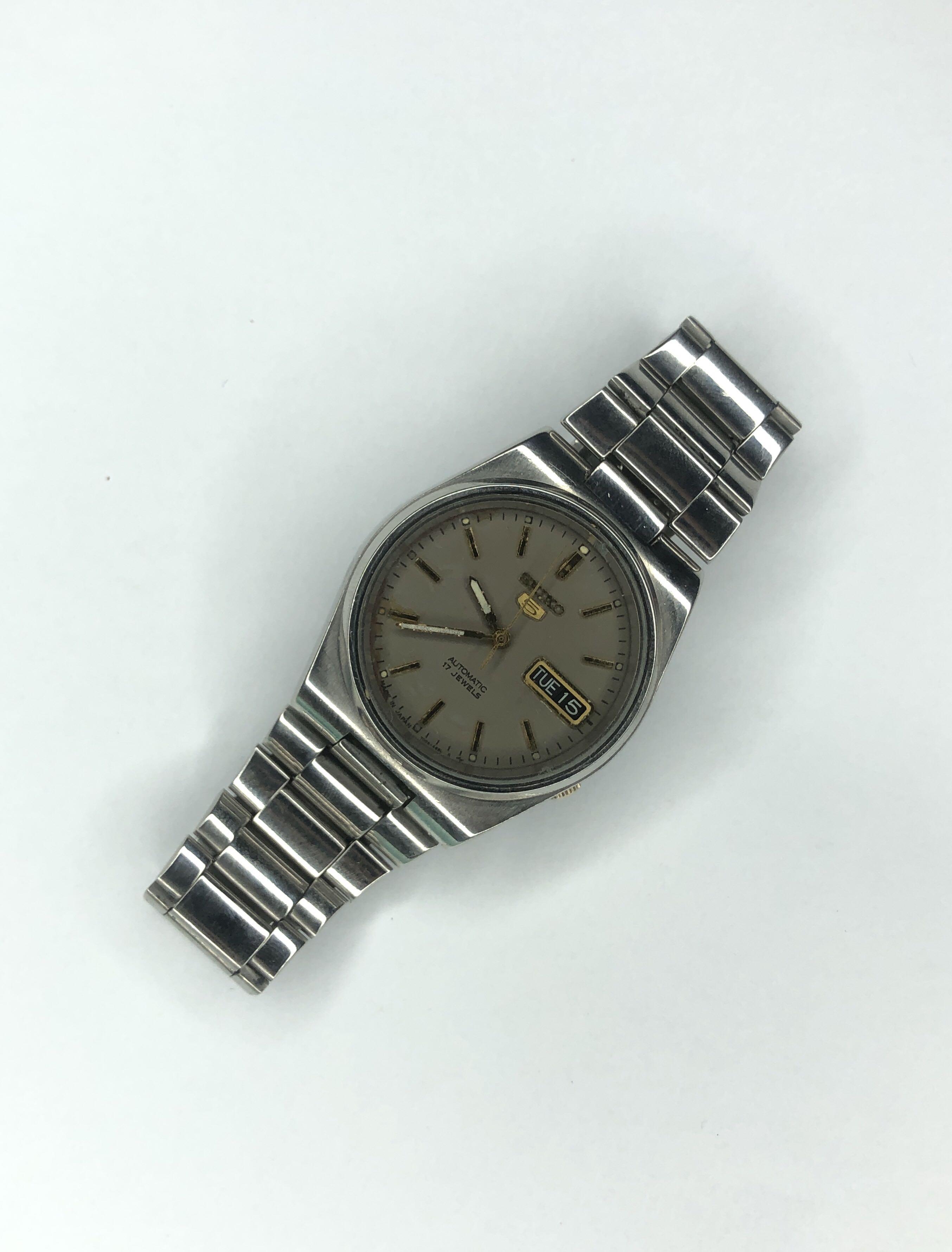 Seiko 5 Gray Dial 7009, Men's Fashion, Watches & Accessories, Watches on  Carousell
