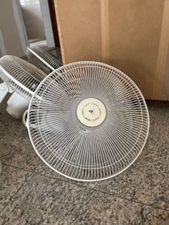 (Category: ) located in . Submitted by feng0050 (Listing ID 1149518056, Image 1). Description: .