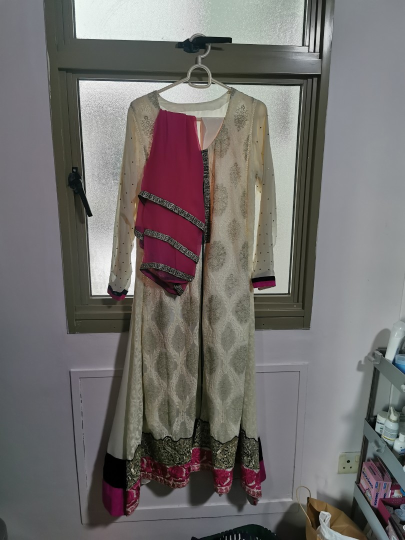 pink and white punjabi suits