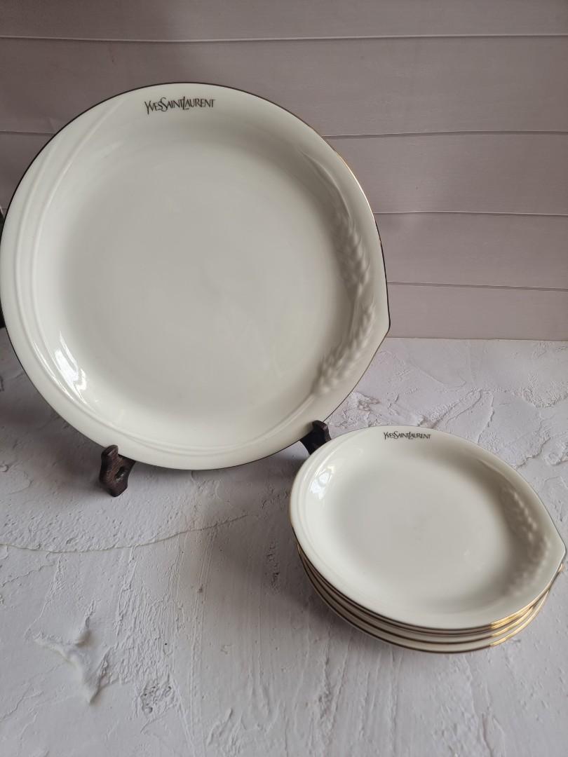 YSL Plate Set (Category: Dinnerware & Cutlery) located in Quezon City. Submitted by buybyestuffmnl (Listing ID 1149546687, Image 1). Description: YSL Plate Set -1 Dinner Plate -5 Dessert Plate.