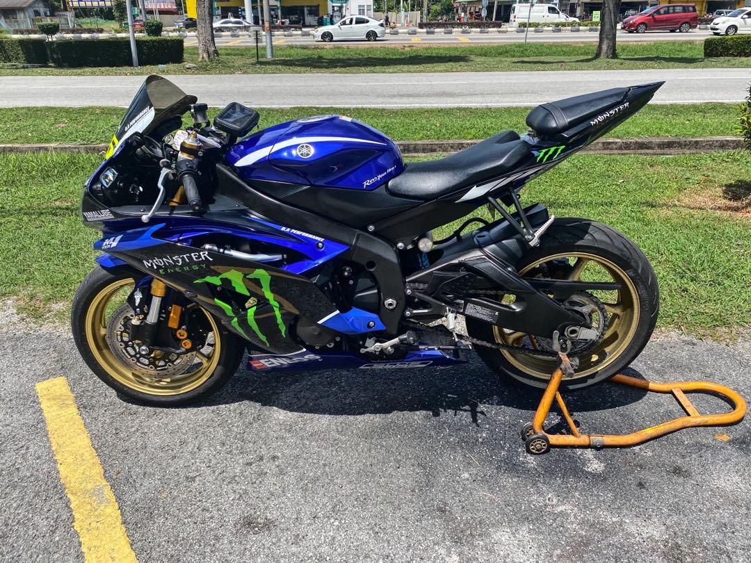 Yamaha r6 shop monster energy
