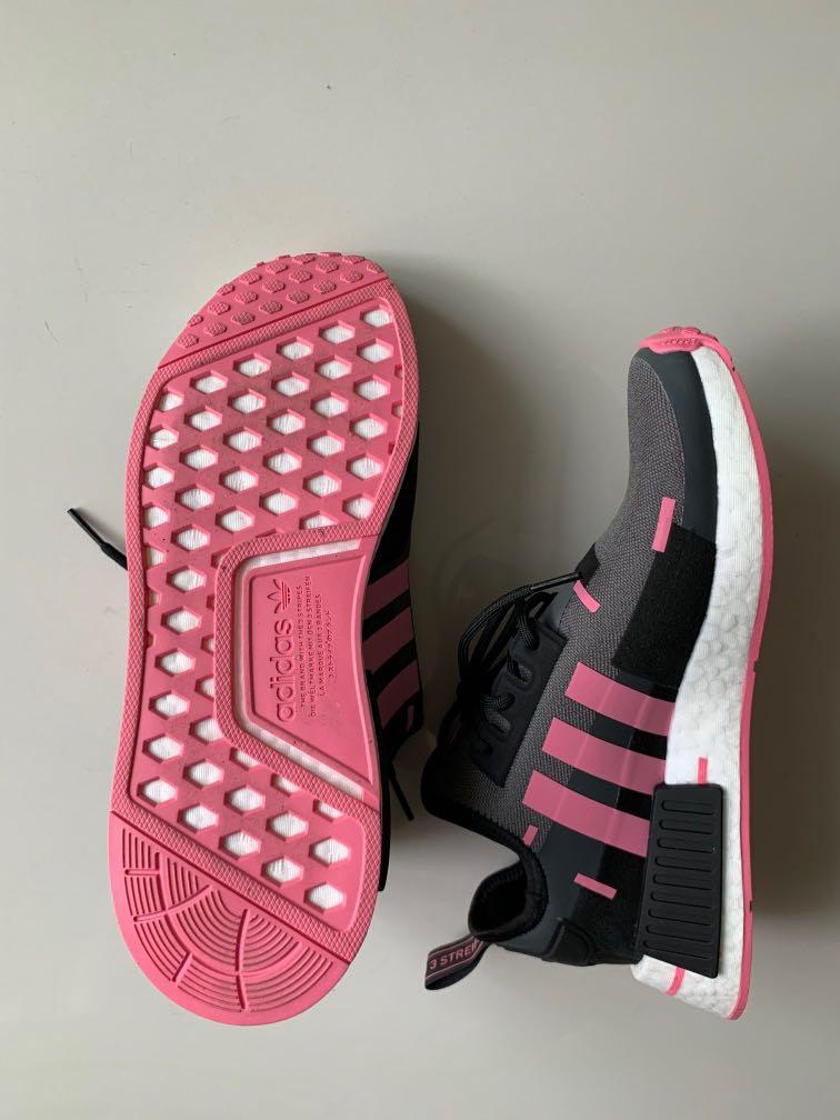 adidas nmd_r1 shoes pink
