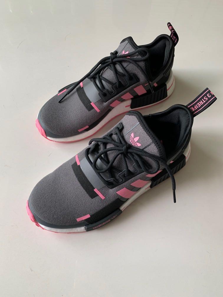 adidas nmd_r1 shoes pink