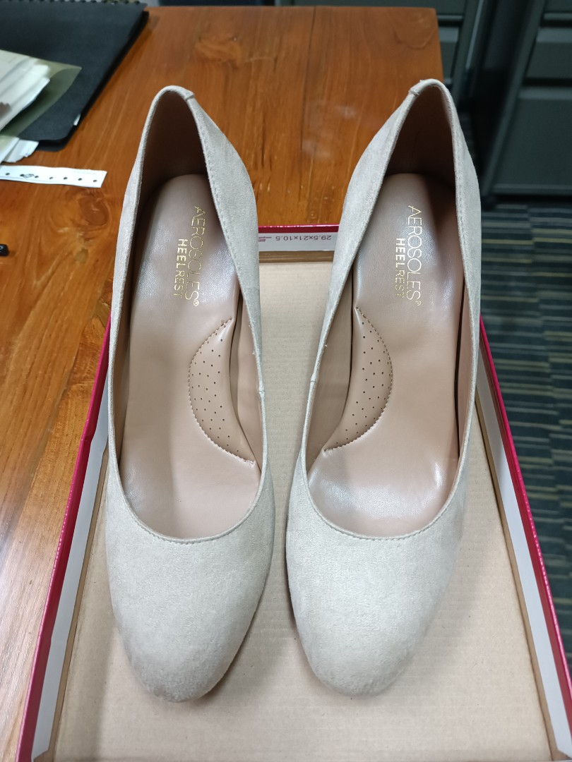 Repriced! Aerosoles Heelrest size 8 1/2 
