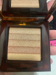 (Category: ) located in . Submitted by ashiemohd85 (Listing ID 1149759353, Image 1). Description: .