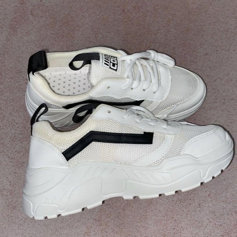 Chunky discount tennis shoes