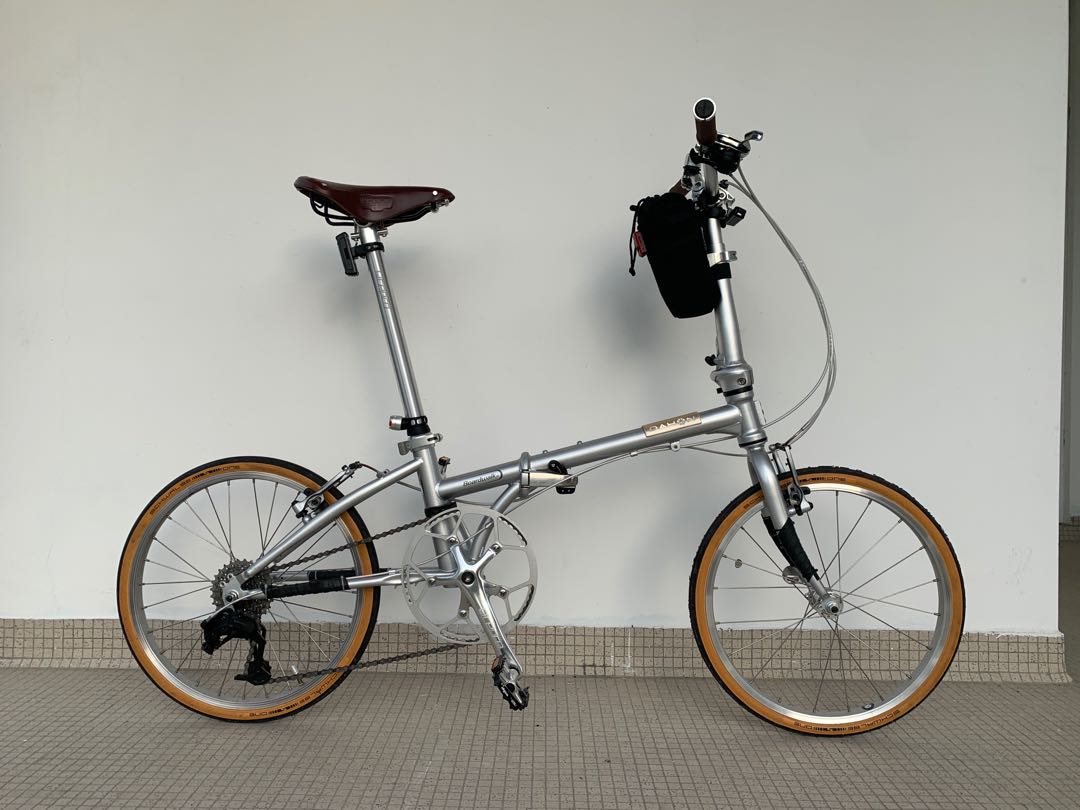 Dahon Boardwalk D7 Japan Edition Sports Equipment Bicycles
