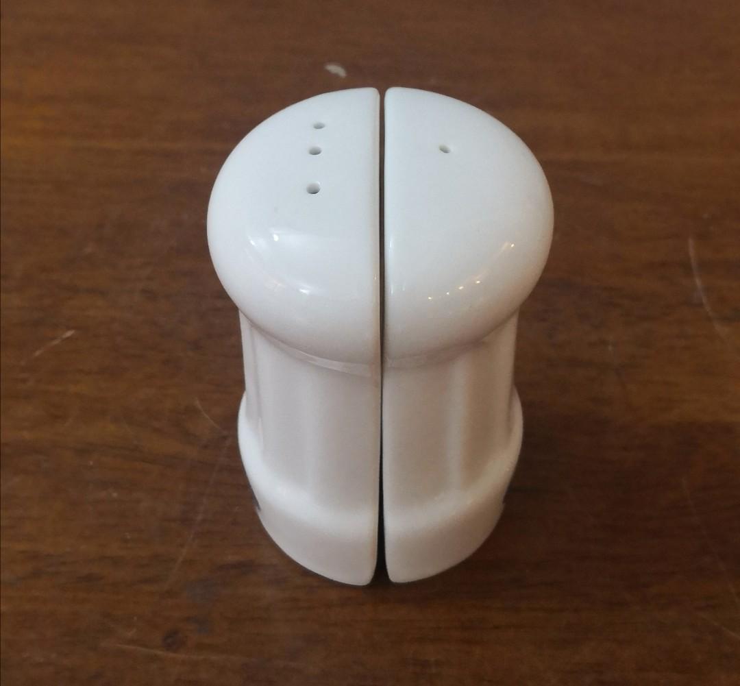 Disney Pixar Ratatouille salt pepper shakers, Furniture & Home Living