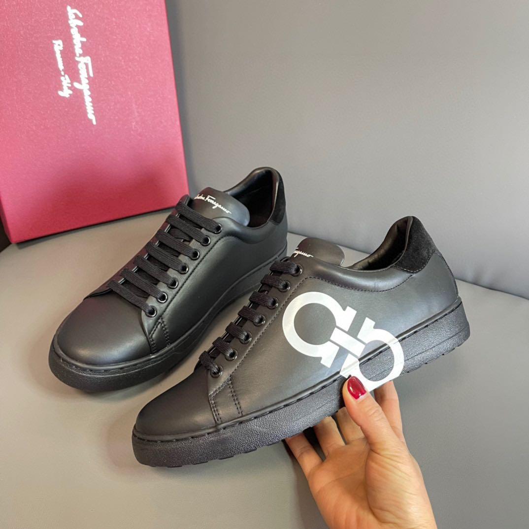 Salvatore Ferragamo Men's Low-top Leather Sneakers, Brand Size 5.5