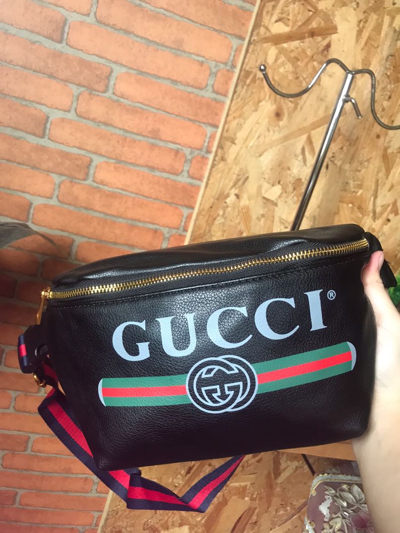 Gucci pouch bag best sale original