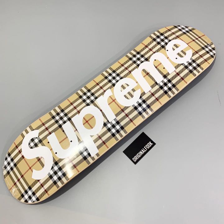 想像を超えての Supreme Burberry Skateboard Deck Beige