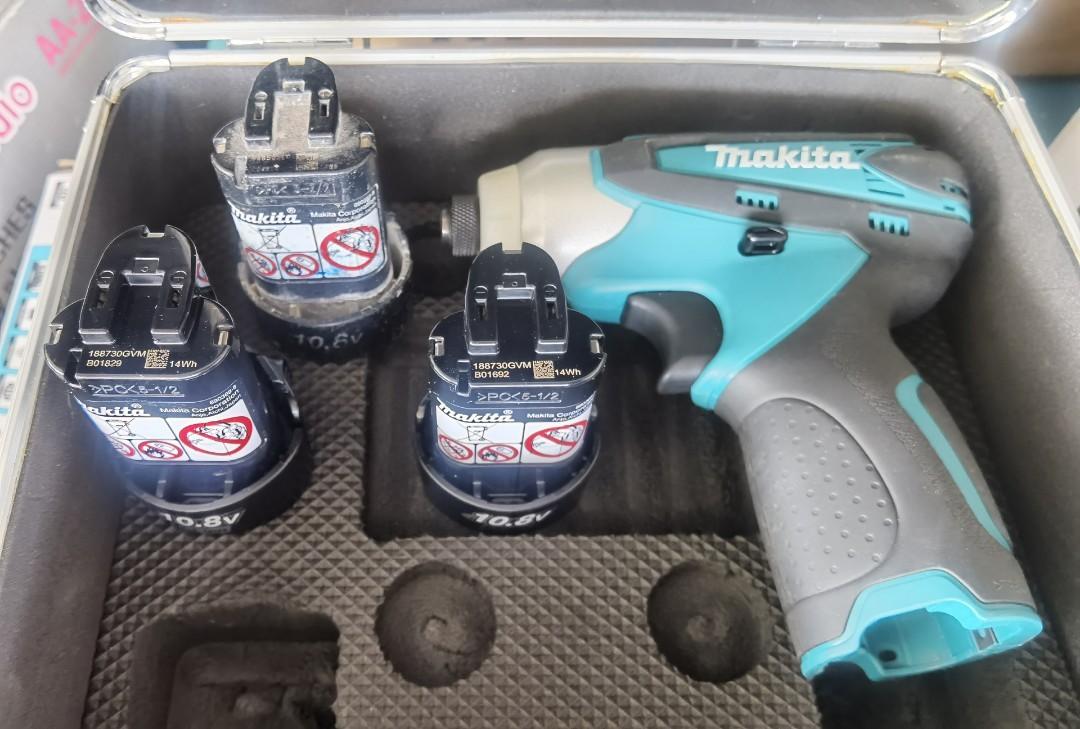 Makita td090d sale 10.8 v