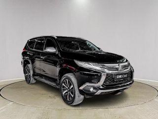MITSUBHISI PAJERO SPORT DAKAR 2.4 2018 HITAM MATIC
kondisi mobil istimewa bergaransi dan dijamin siap pakai
