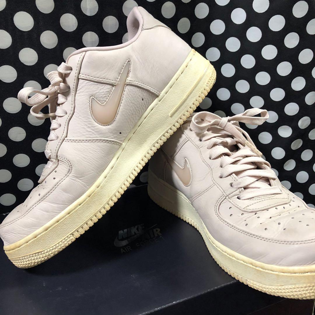 Air force 1 store lab