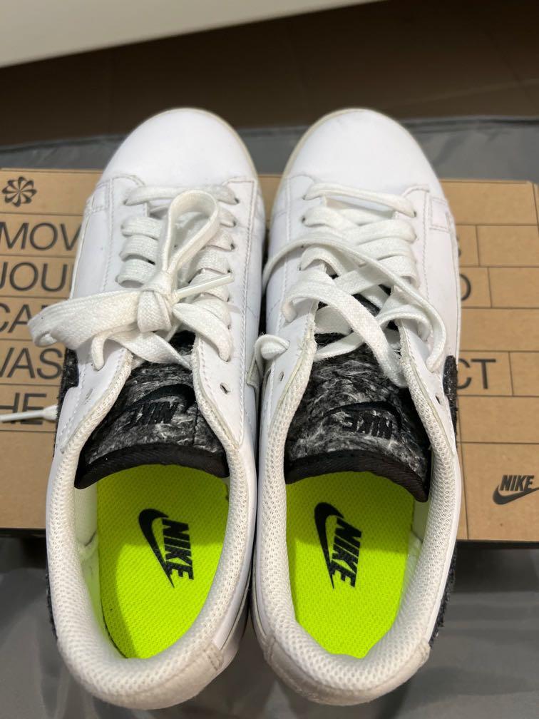 W blazer low se online