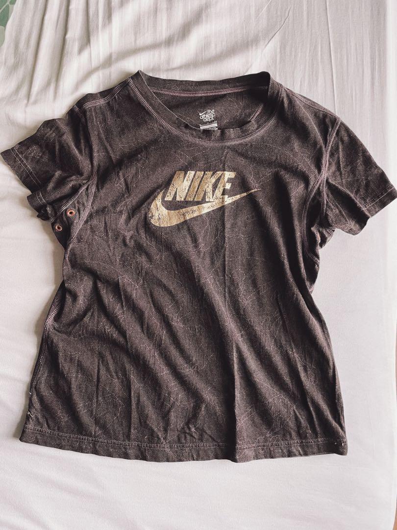 Nike Women T Shirt Gold Logo Women s Fashion Tops on Carousell