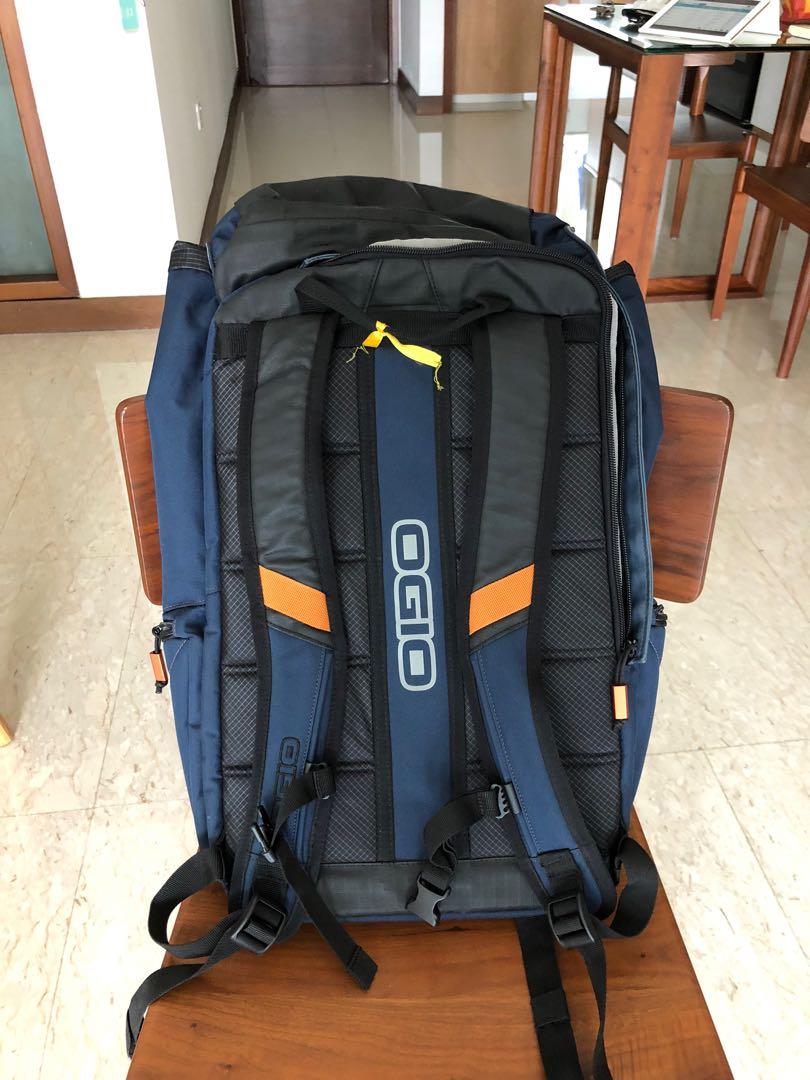Ogio throttle backpack top review