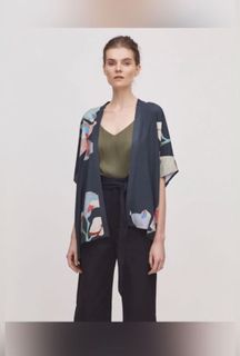 (Category: ) located in . Submitted by summerxcloset (Listing ID 1149714920, Image 1). Description: .