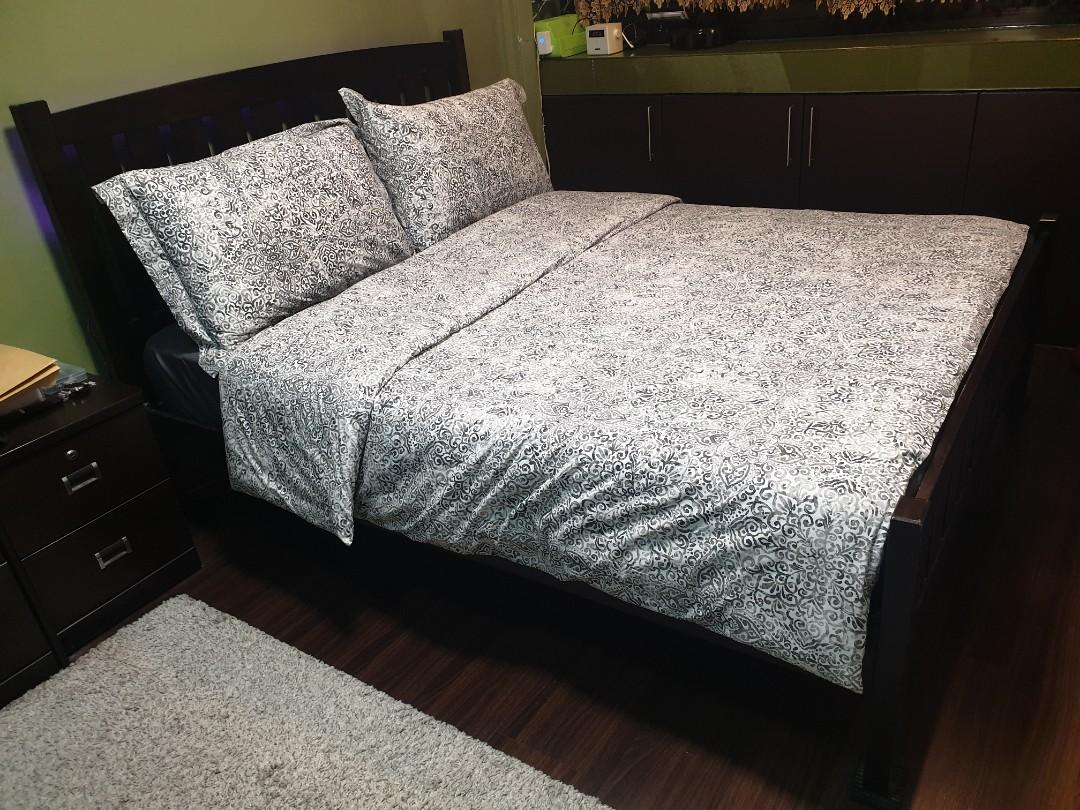 Picket & Rail bed frame, Furniture & Home Living, Furniture, Bed Frames