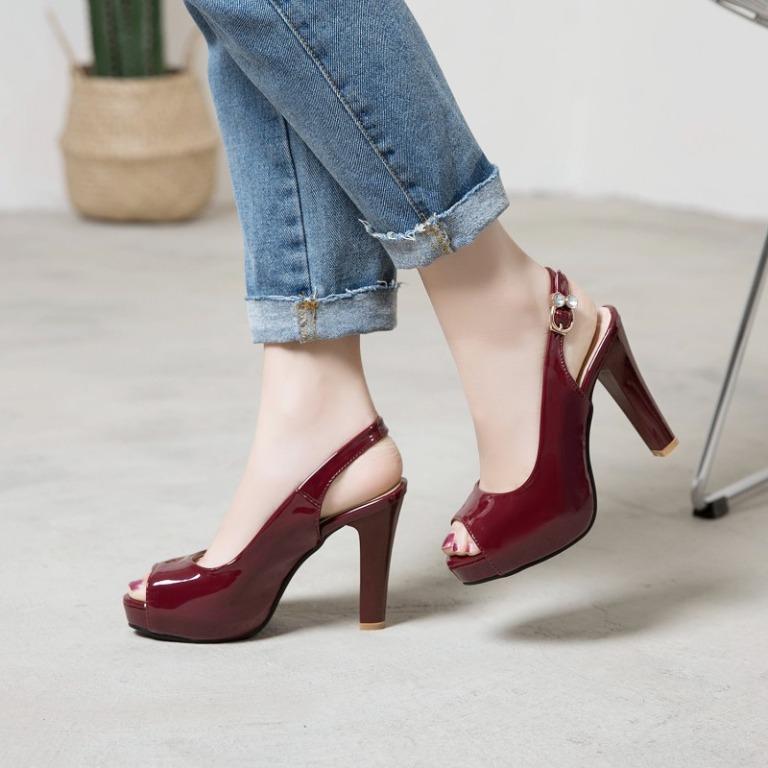 Plus size red heels store