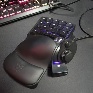 （分類：）位於 。 由 roytse95 提交（商品編號 1149723938，圖片 1）。簡介： 。