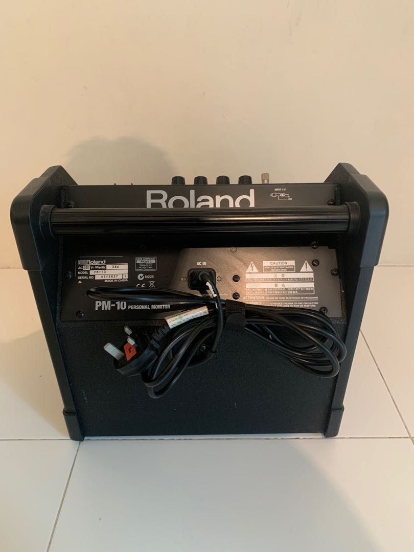 Roland Amplifier for Drums (PM10), Hobbies & Toys, Music & Media