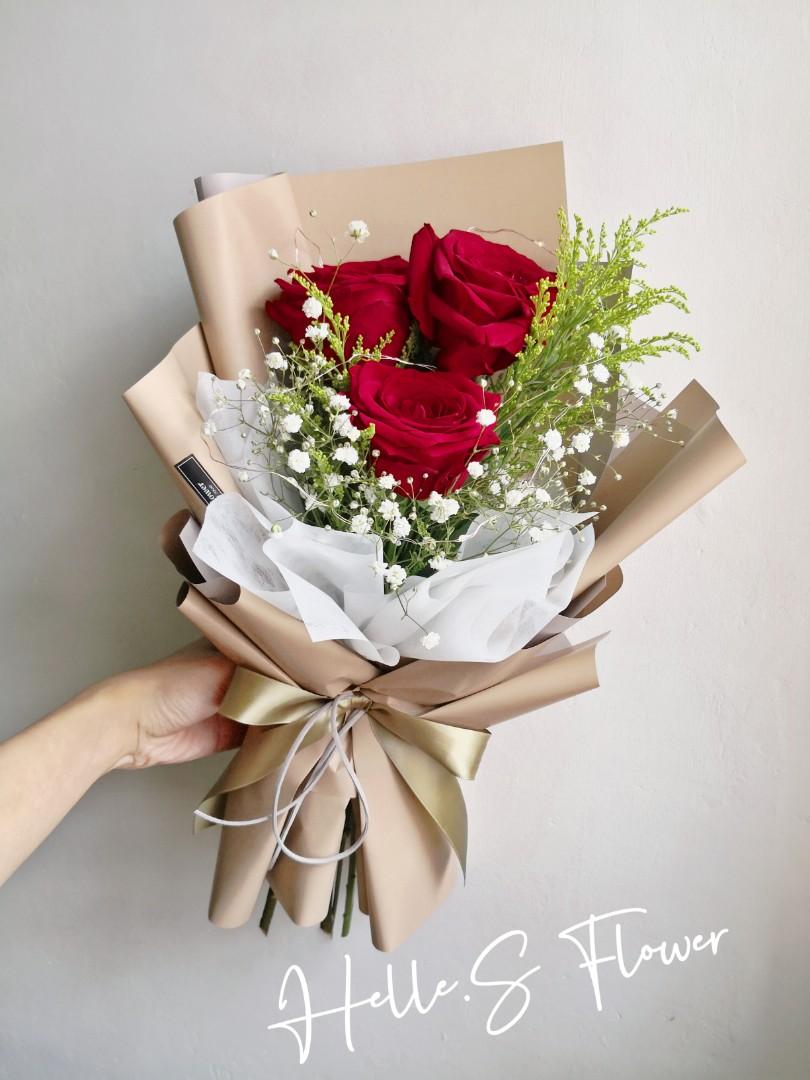 Rose Bouquet, Red Roses Wrapped In Brown Paper