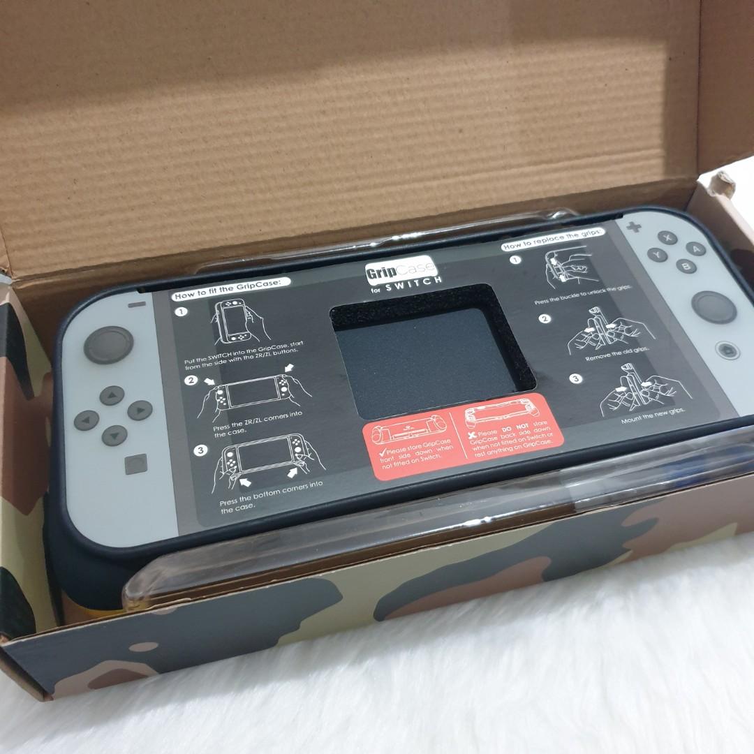 Skull & Co. Nintendo Switch Grip Case and Thumb Grips Fortnite Edition