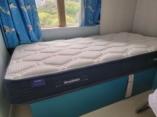 （分類：）位於 。 由 asishchiu 提交（商品編號 1149727657，圖片 1）。簡介： 。
