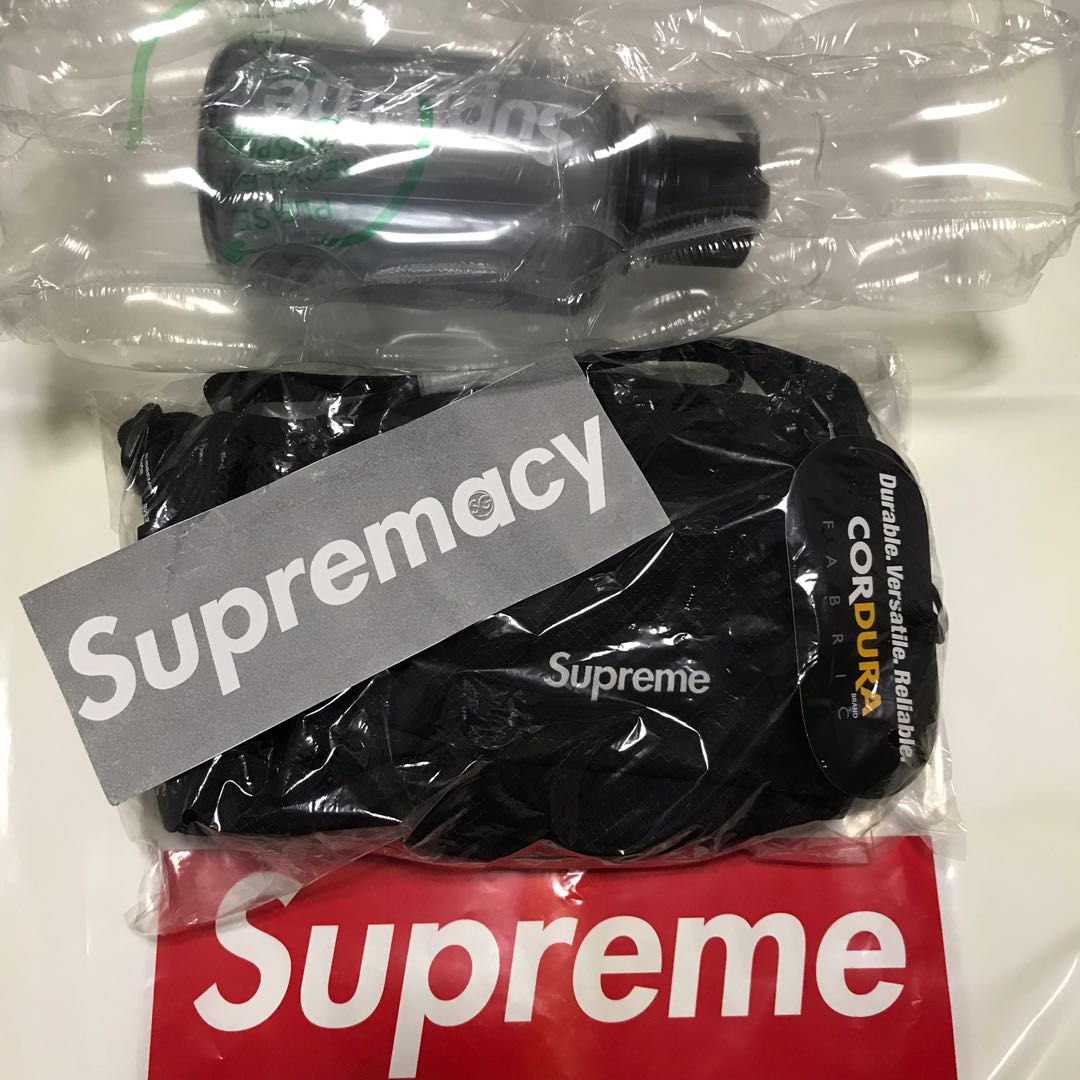 Supreme Side Bag (SS22) Black