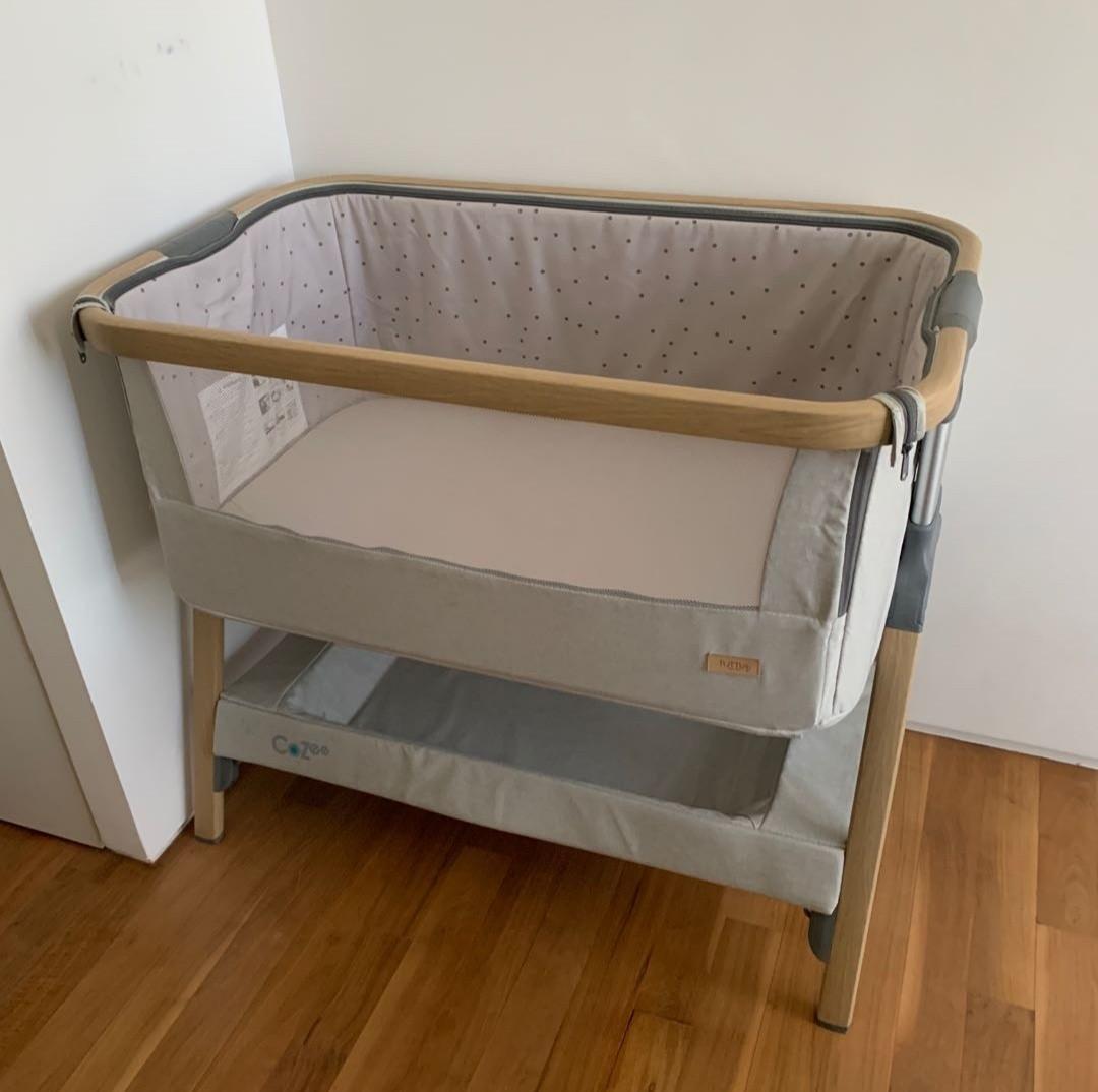 Tutti Bambini Cozee cosleeping cot and sheets, Babies & Kids, Baby