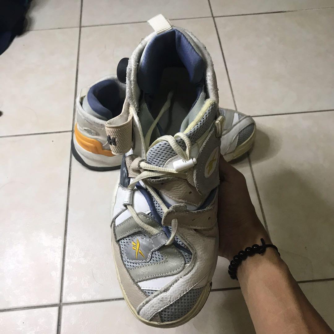 Reebok x vetements modified sale trainer