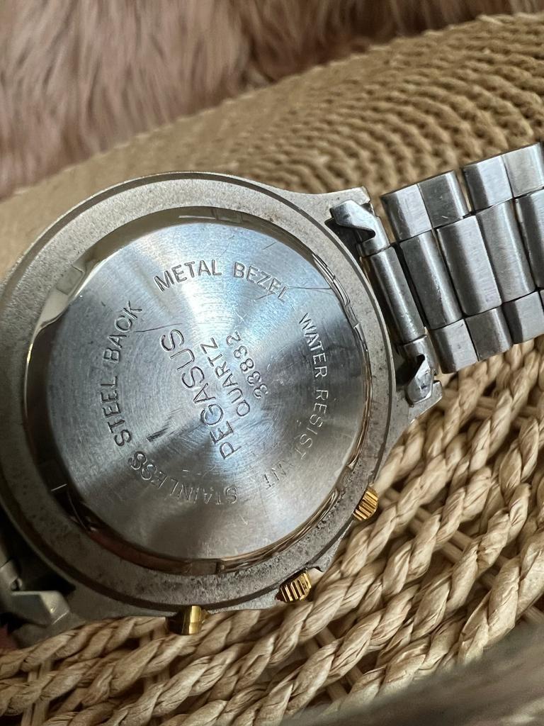 Vintage PEGASUS Quartz Men watch