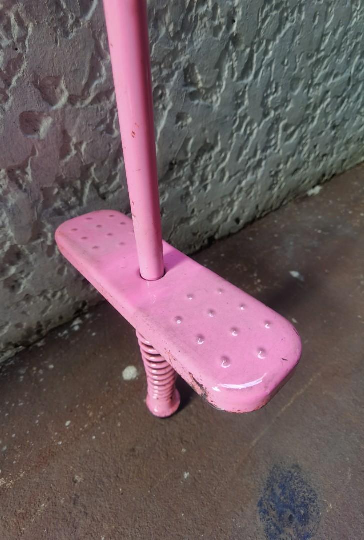 Vintage Pogo stick, Hobbies & Toys, Memorabilia & Collectibles, Vintage