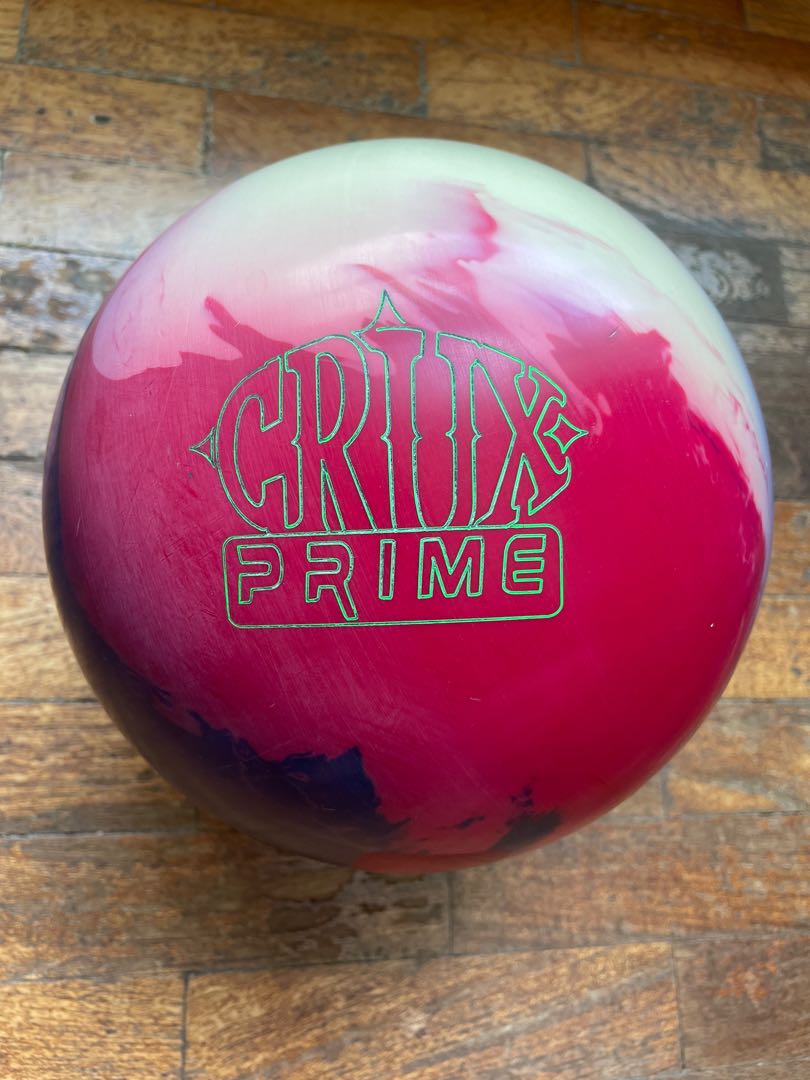 Storm Crux Prime Bowling Ball Red/White/Purple 15lbs
