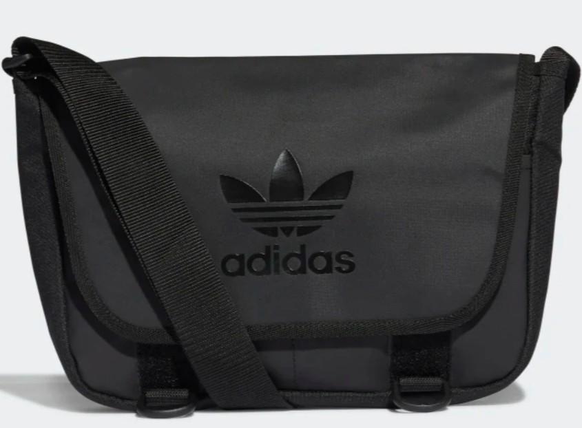 Adidas Adicolor Archive Messenger bag, Men's Fashion, Bags, Sling