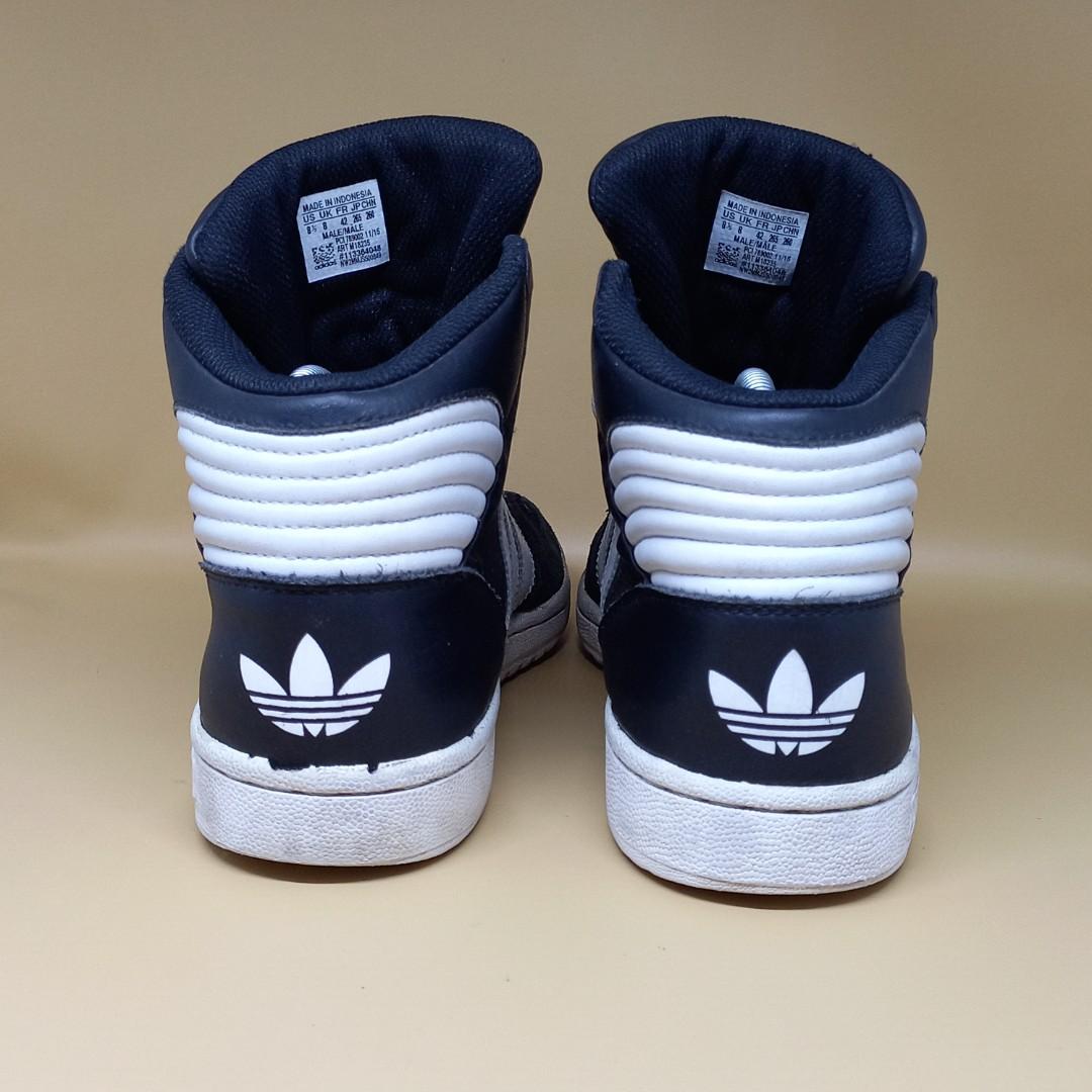 sneakers kasual bekas second 